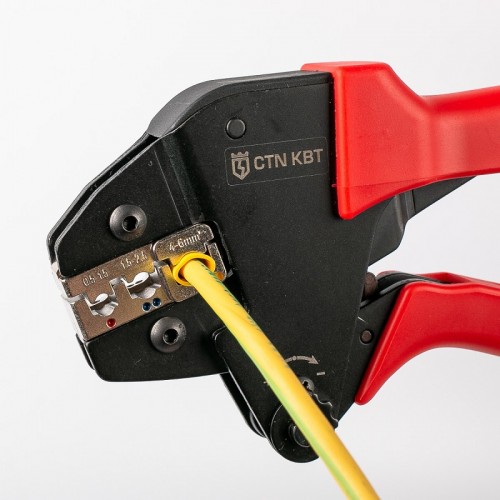 КВТ Пресс-клещи с набором матриц CTN 80102 KVT